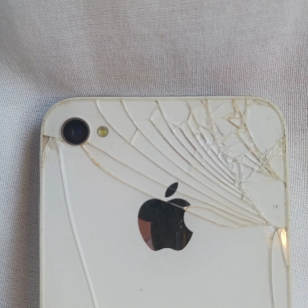 Apple iPhone 4s Model A1387 White Parts Only